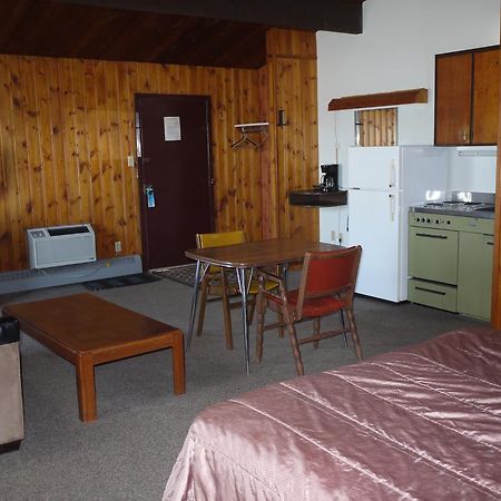 Pembina River Inn Entwistle Eksteriør bilde