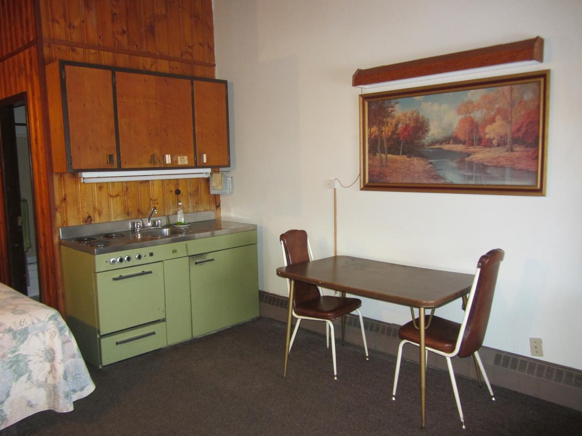 Pembina River Inn Entwistle Eksteriør bilde