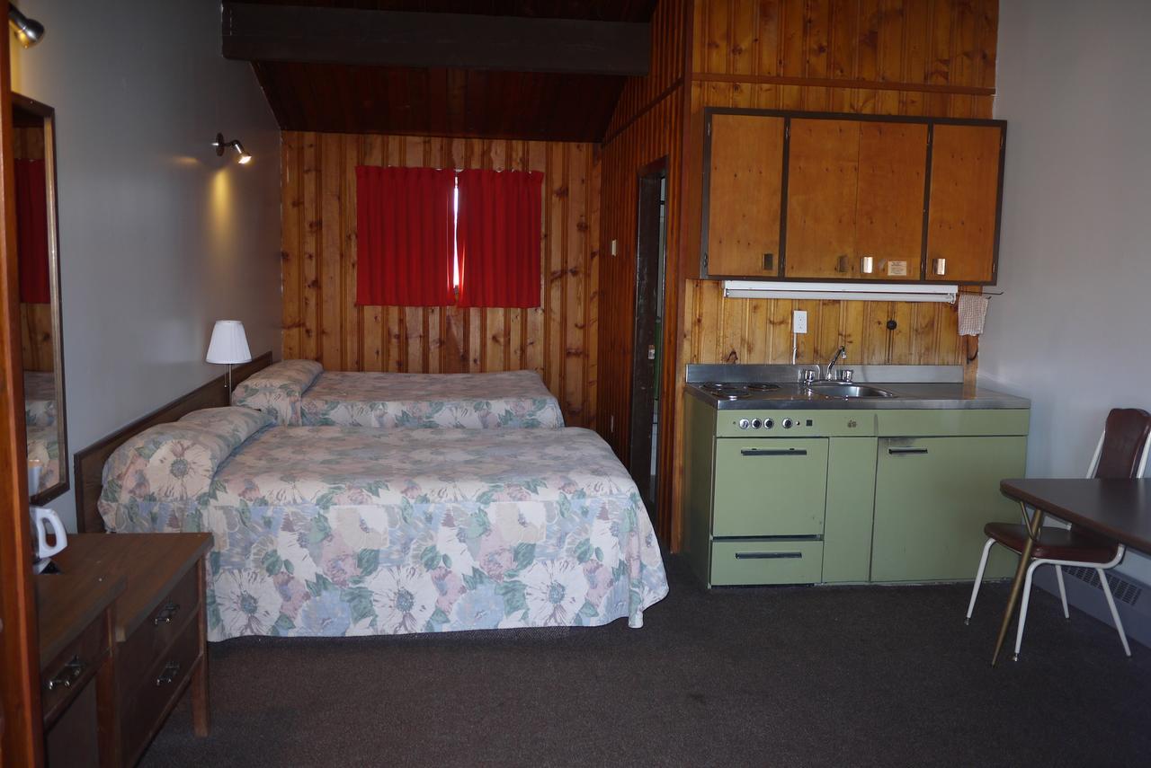 Pembina River Inn Entwistle Eksteriør bilde